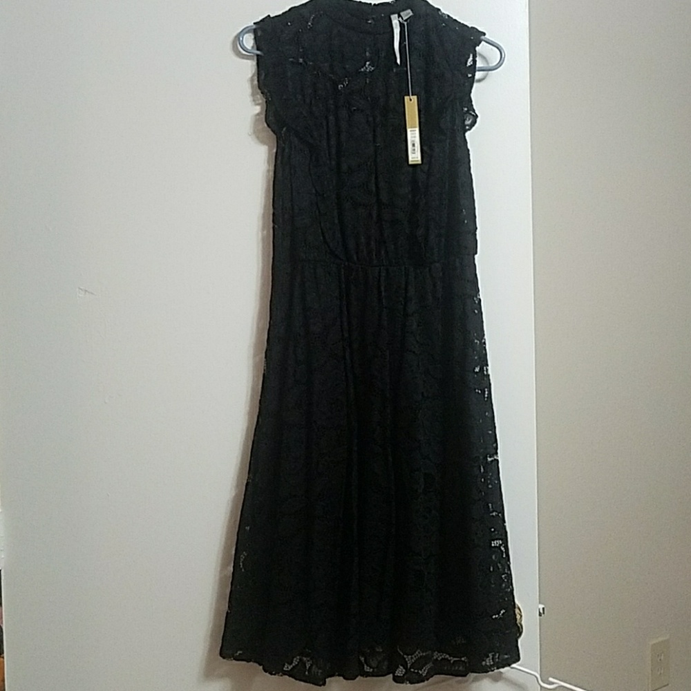 Black floral lace dress